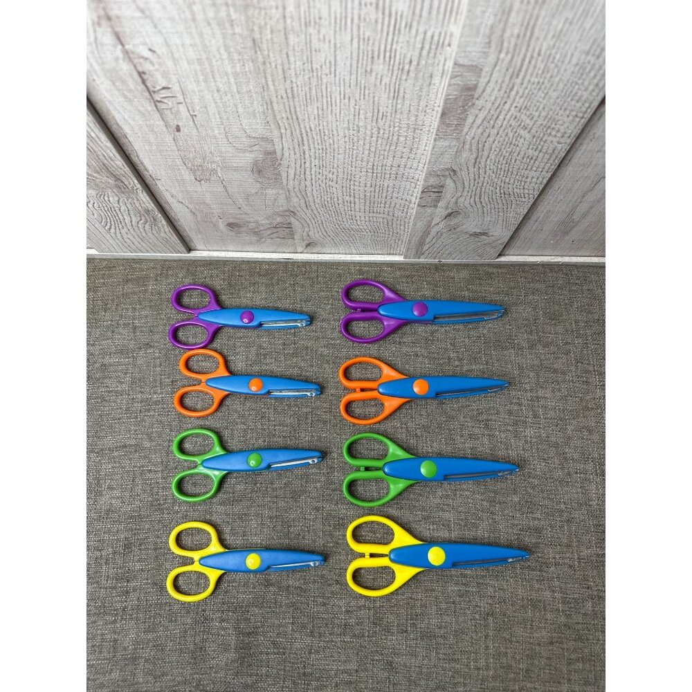 Edgecraft Multi Pattern Craft Scissors Set Of 8 Scrapbook Classroom DIY Projects - Picture 4 of 12